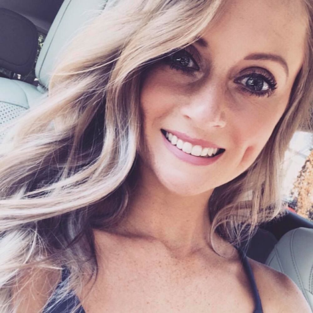 Meet your Posher, Stephanie